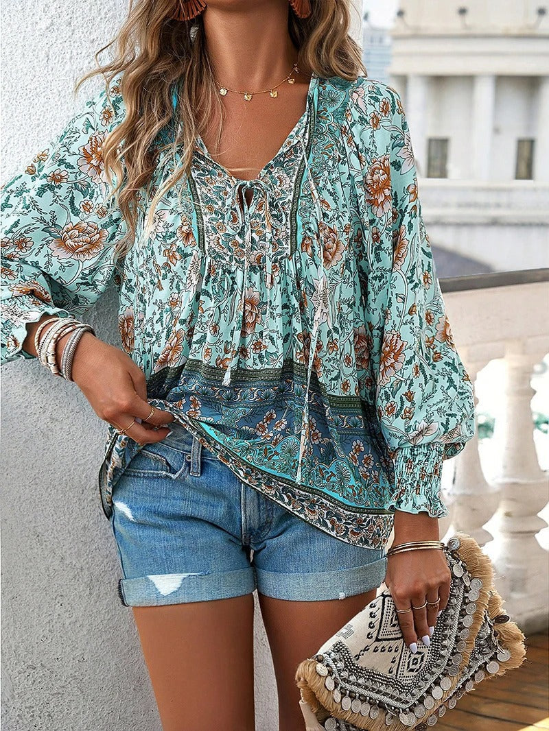 Elodie - Summer-Inspired Floral Blouse