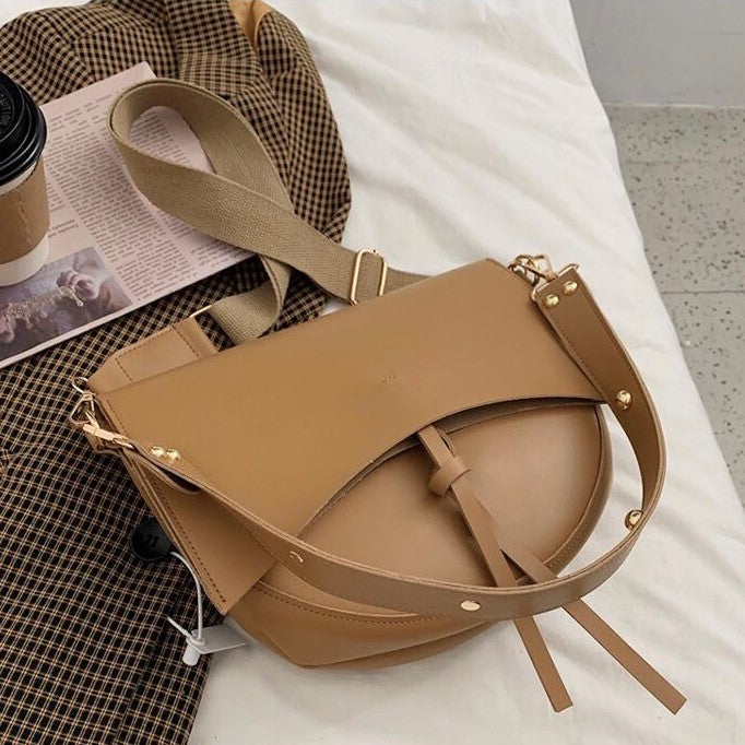 Vera Crossbody Bag