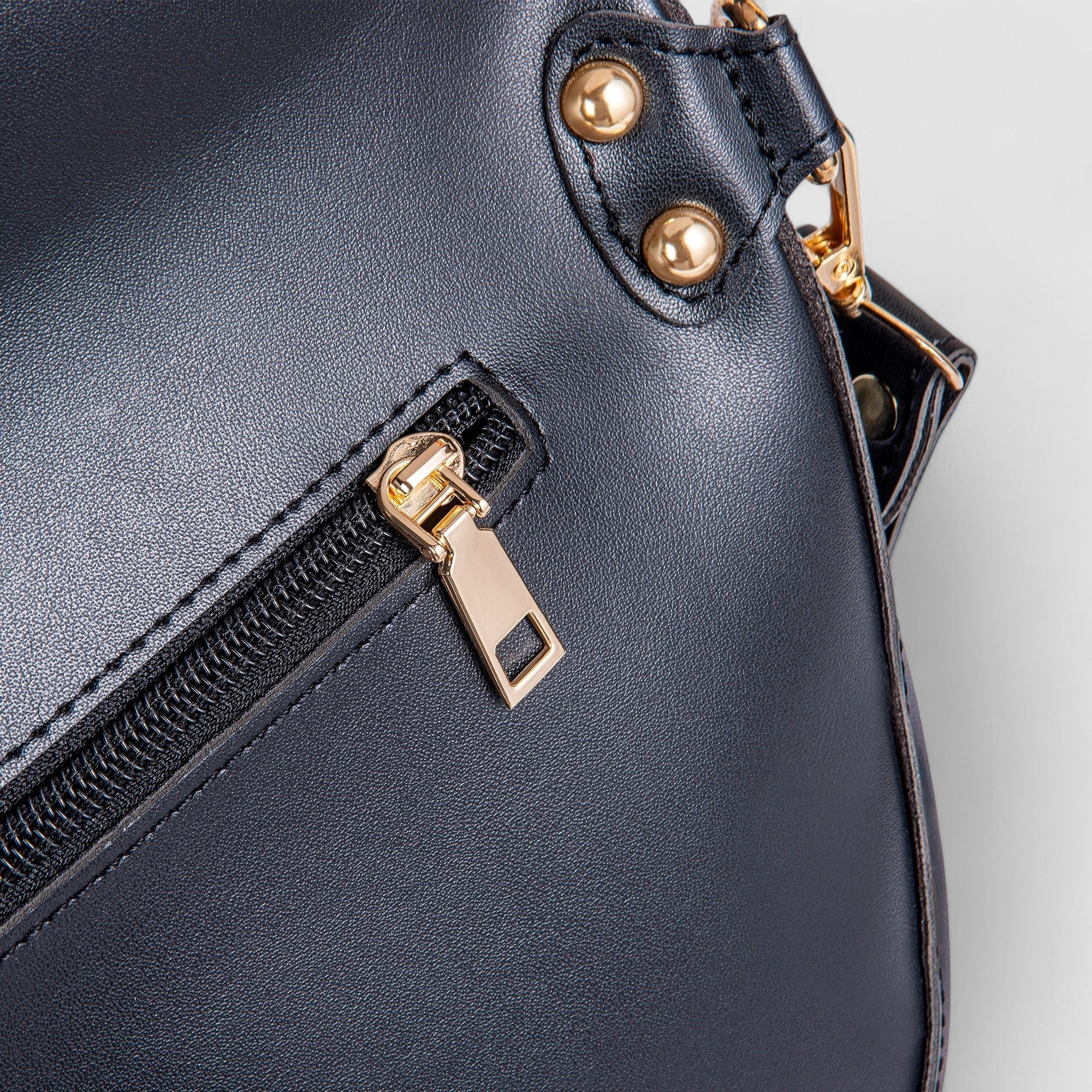 Vera Crossbody Bag