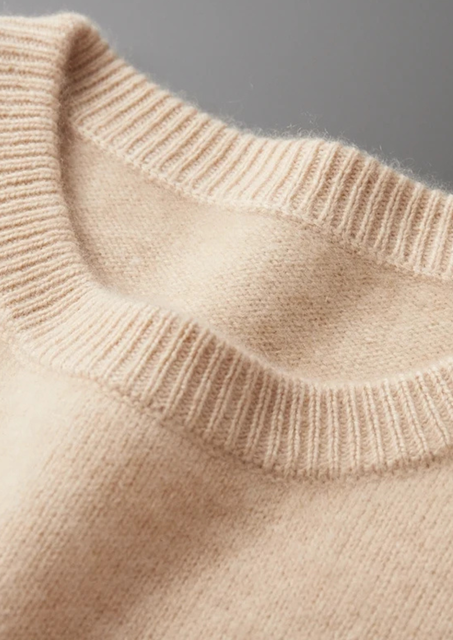 Premium Extra-Fine Merino Wool Classic Crew Neck Sweater