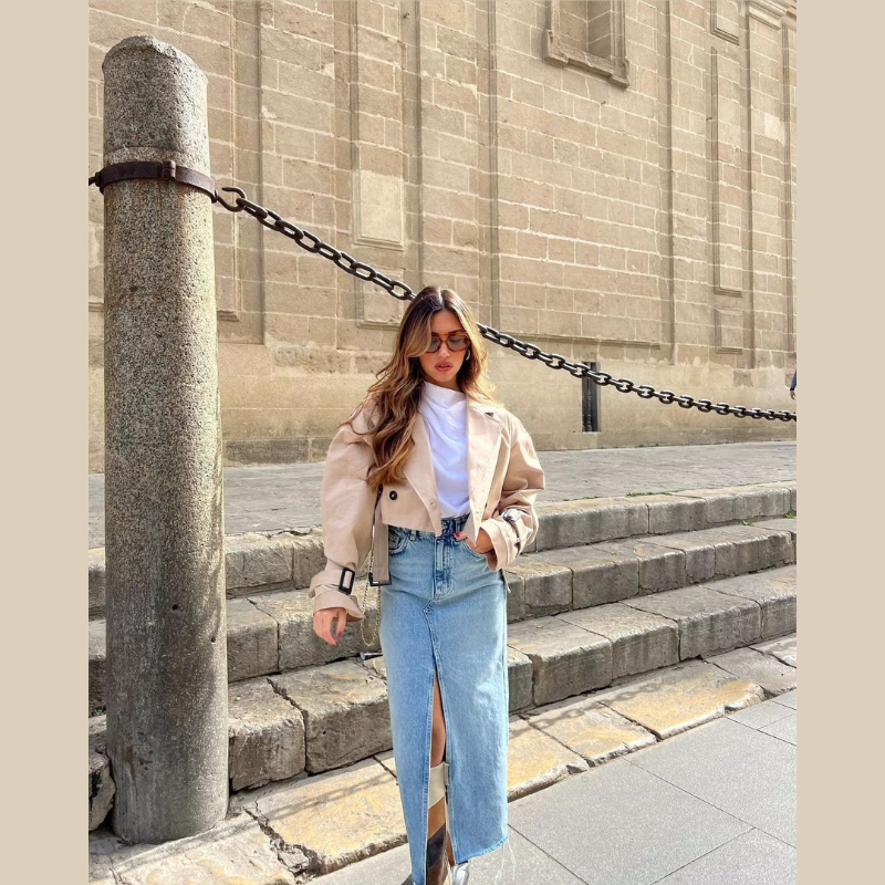Lilia - Chic Short Trench Coat