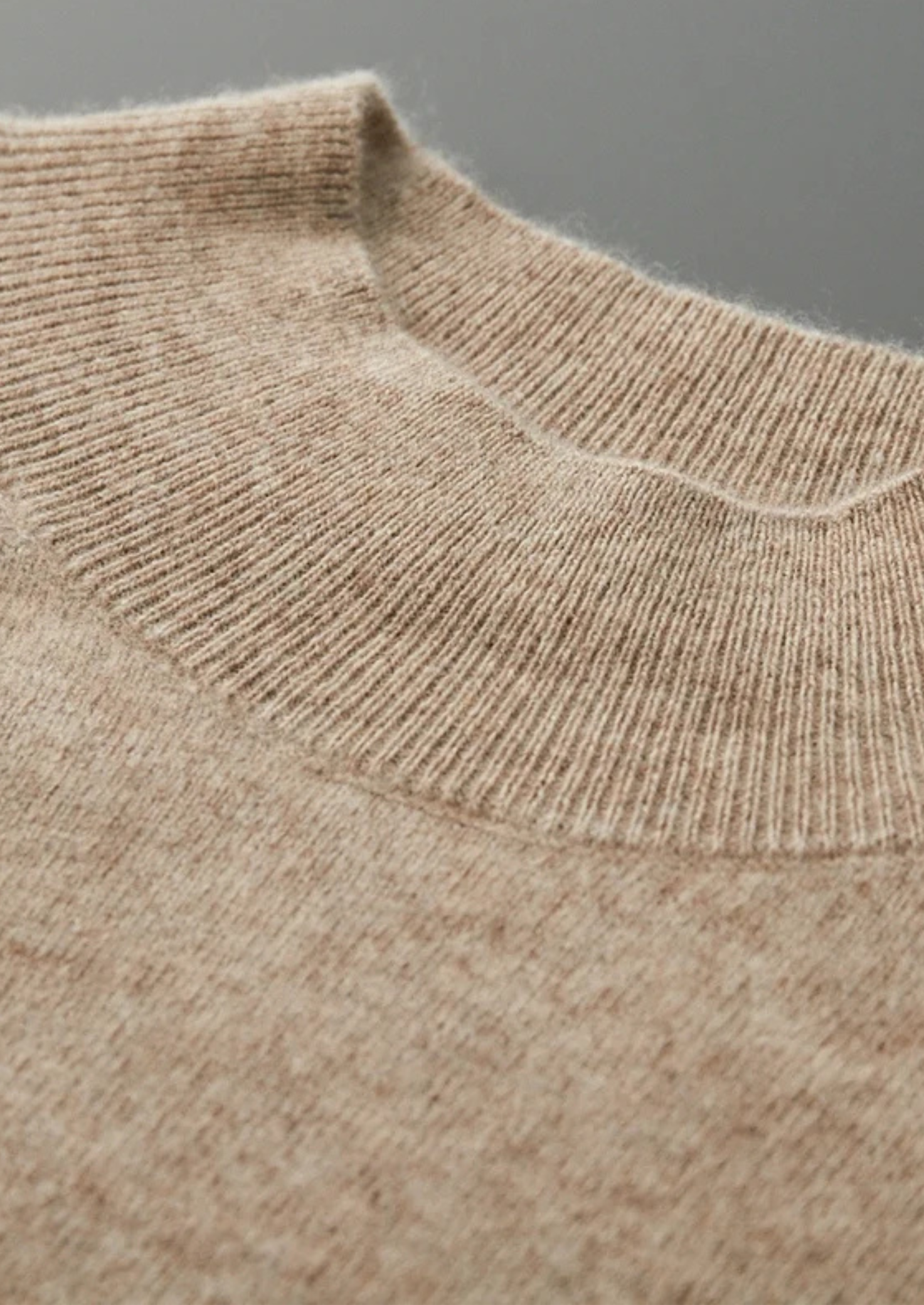 Premium Extra-Fine Merino Wool Raglan Mock Neck