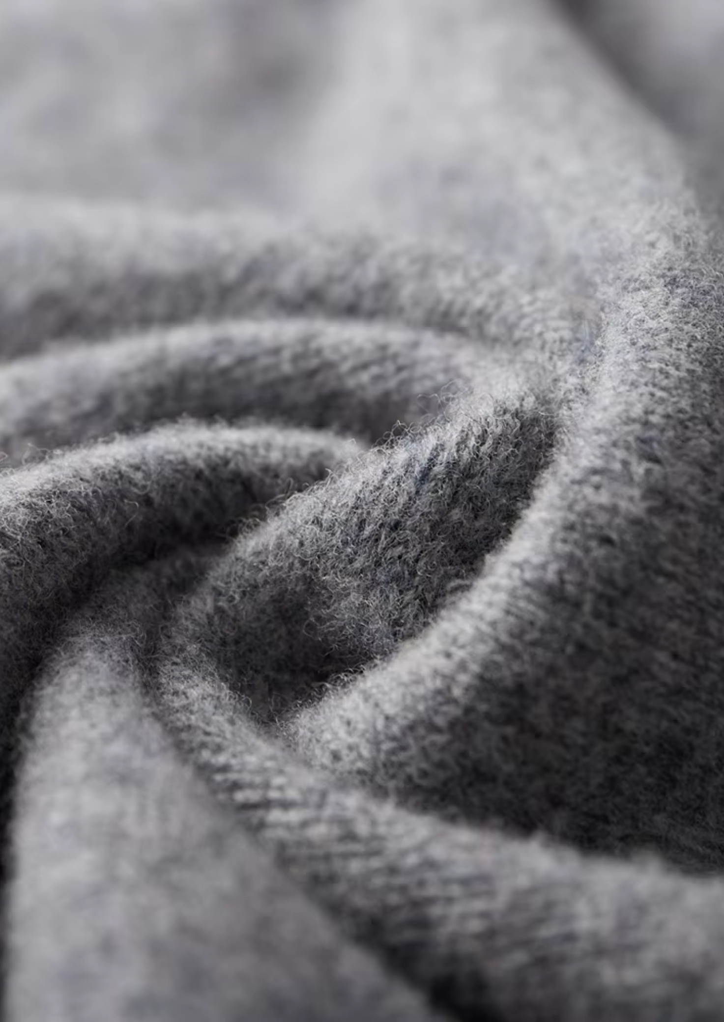 Premium Extra-Fine Merino Wool Two-Tone Set