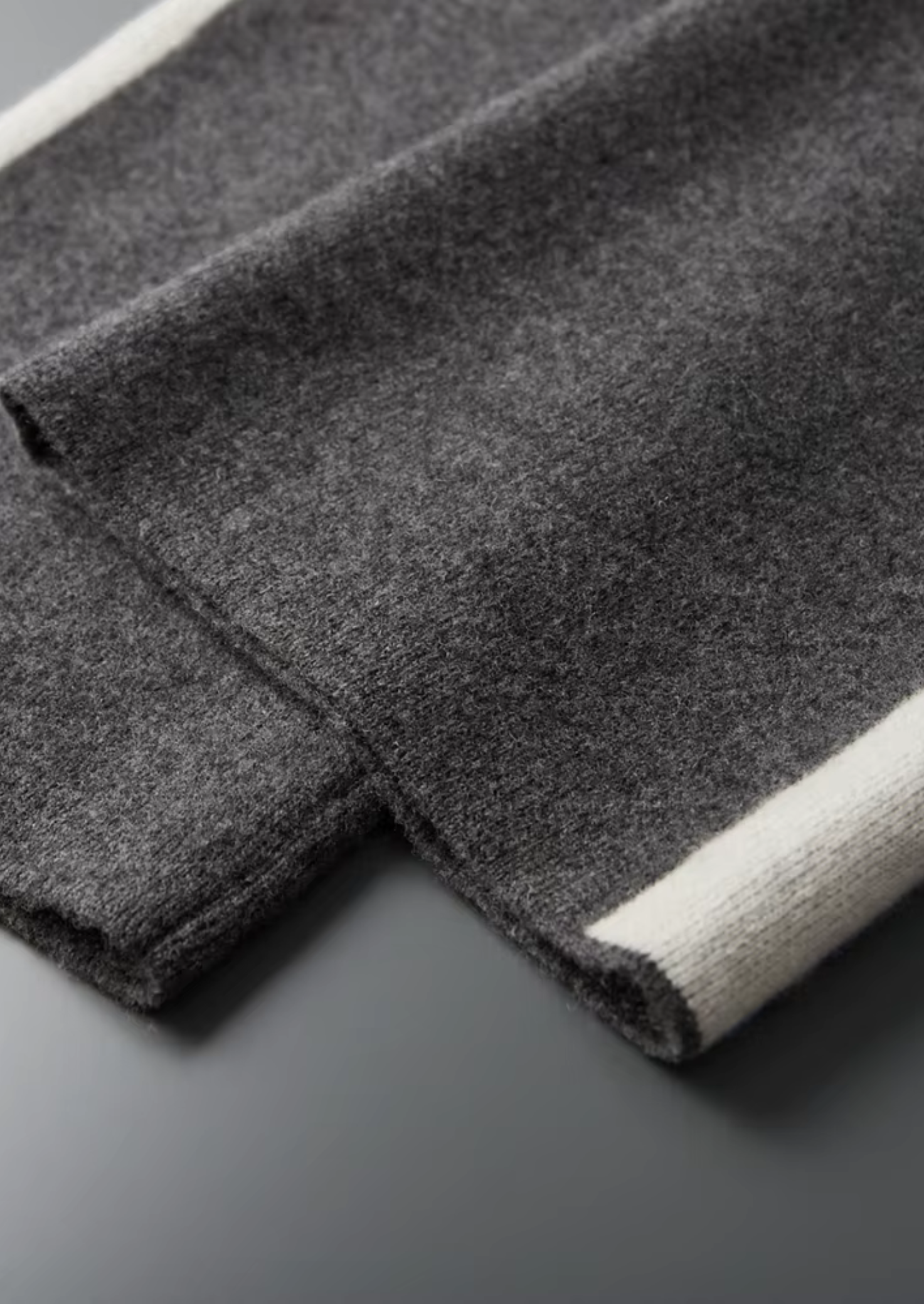 Luxurious Extra-Fine Merino Wool Wide-Leg Leisure Pants