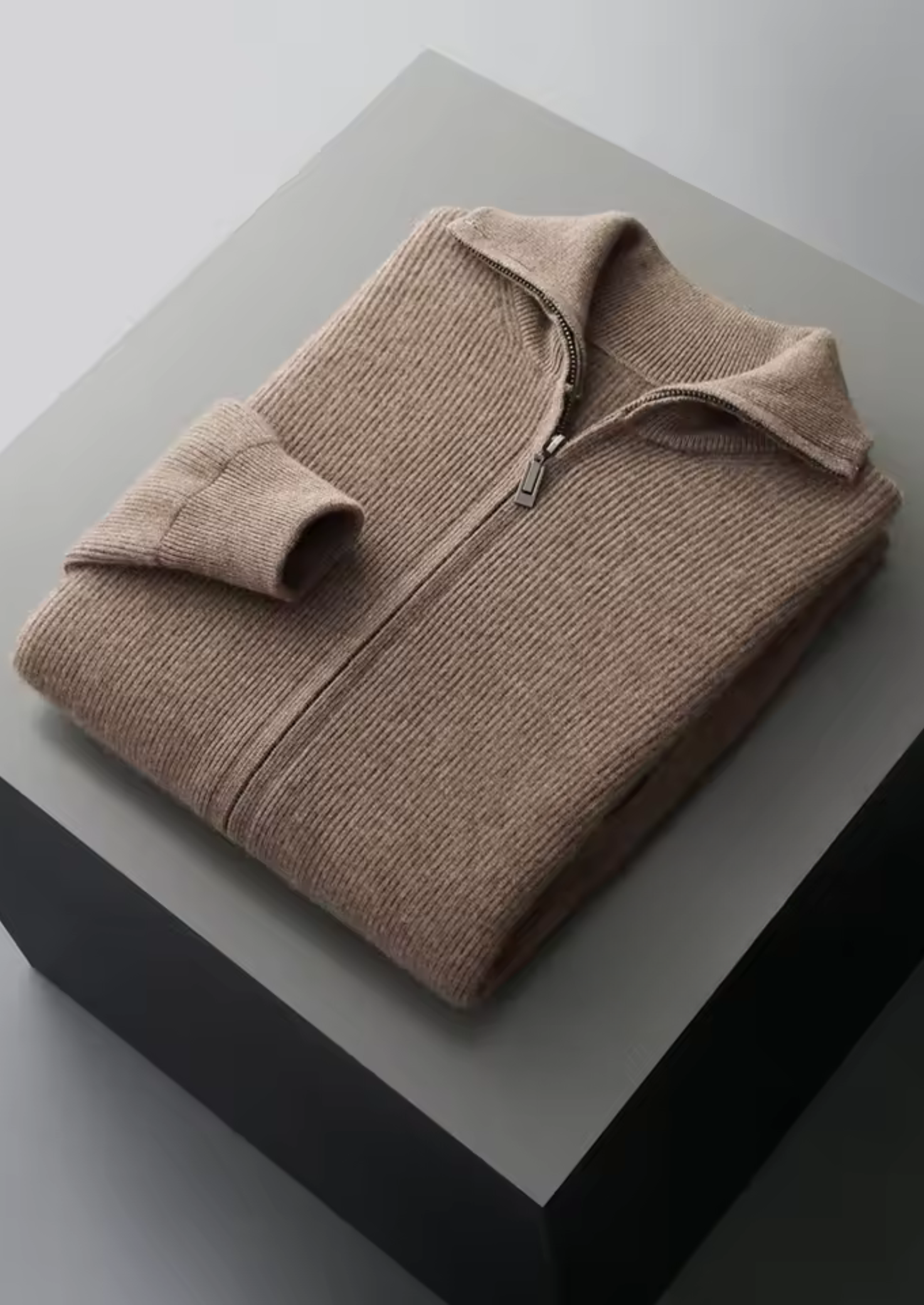 Luxurious Extra-Fine Merino Wool Ribbed Zipper Cardigan