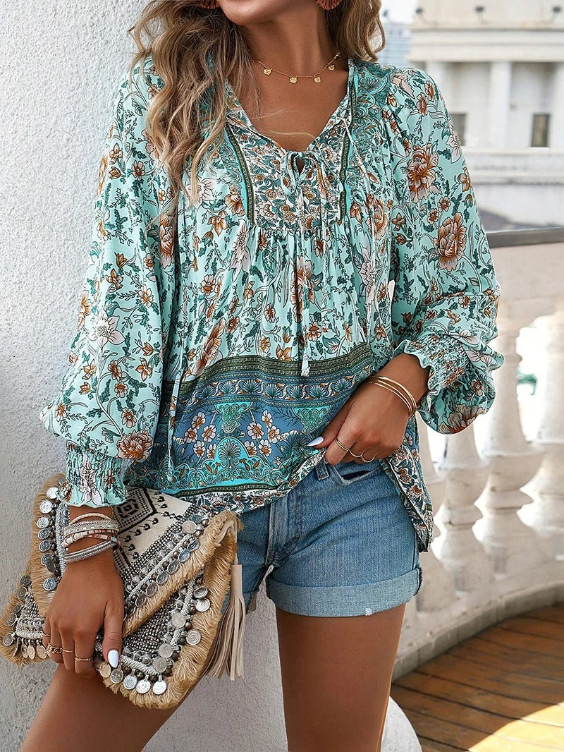 Elodie - Summer-Inspired Floral Blouse