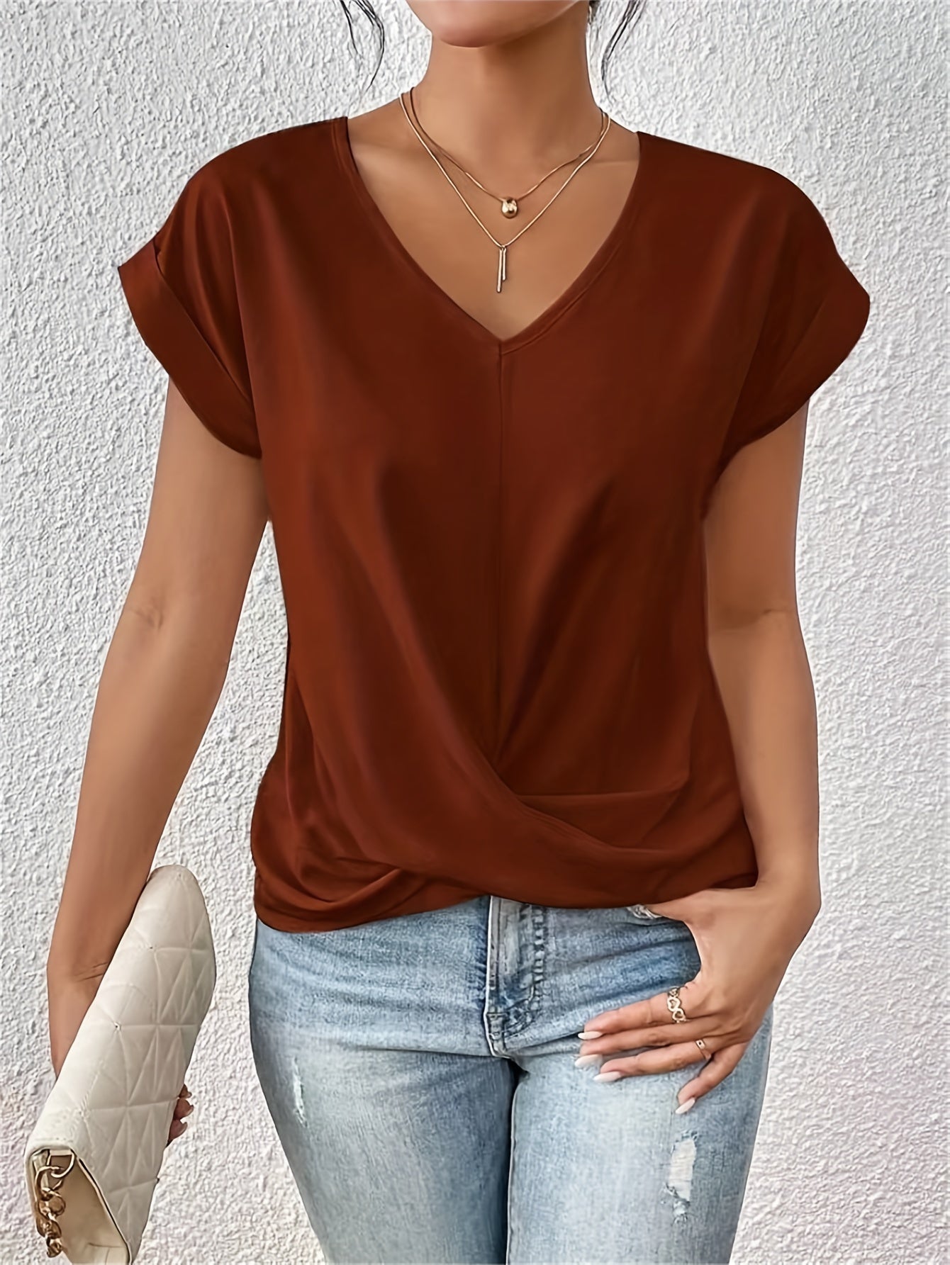 Noreen - V-Neck Casual T-Shirt