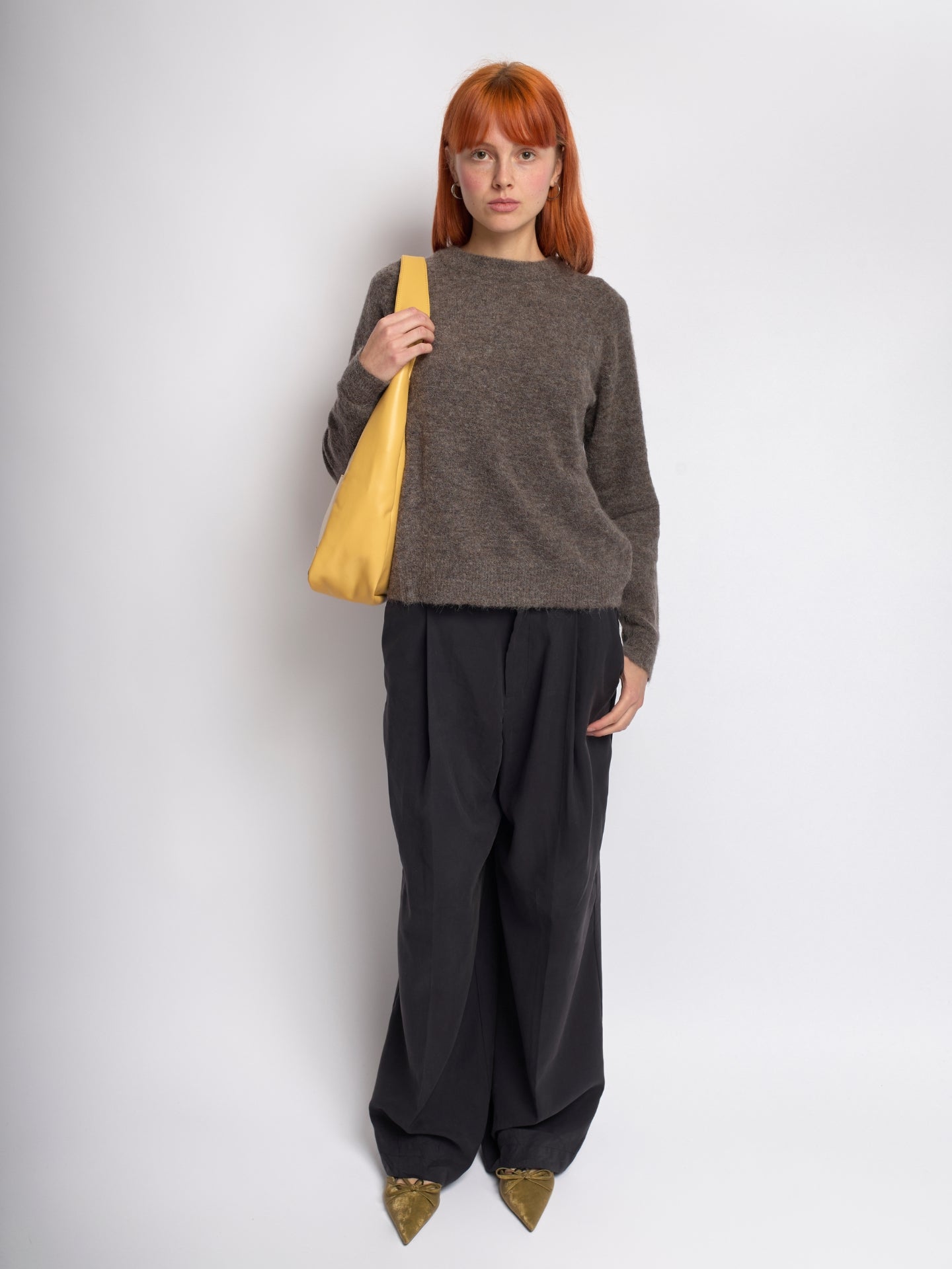 Simple Vegan Hobo Shoulder Bag - Empty Design