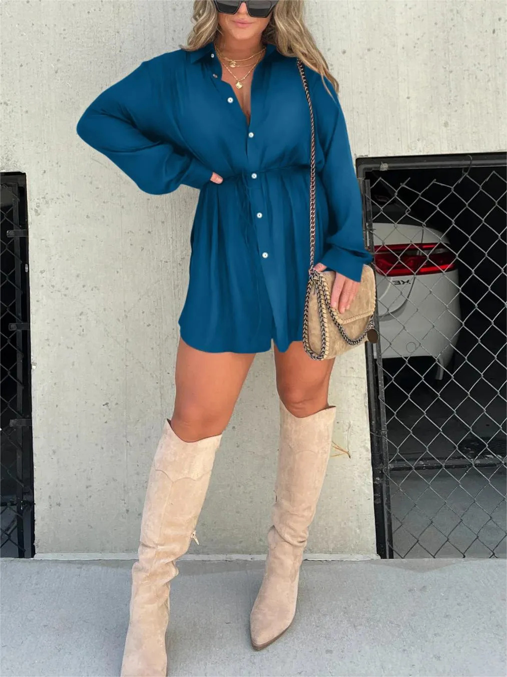 Chic Playsuit - Trendy Design for a Stylish Look