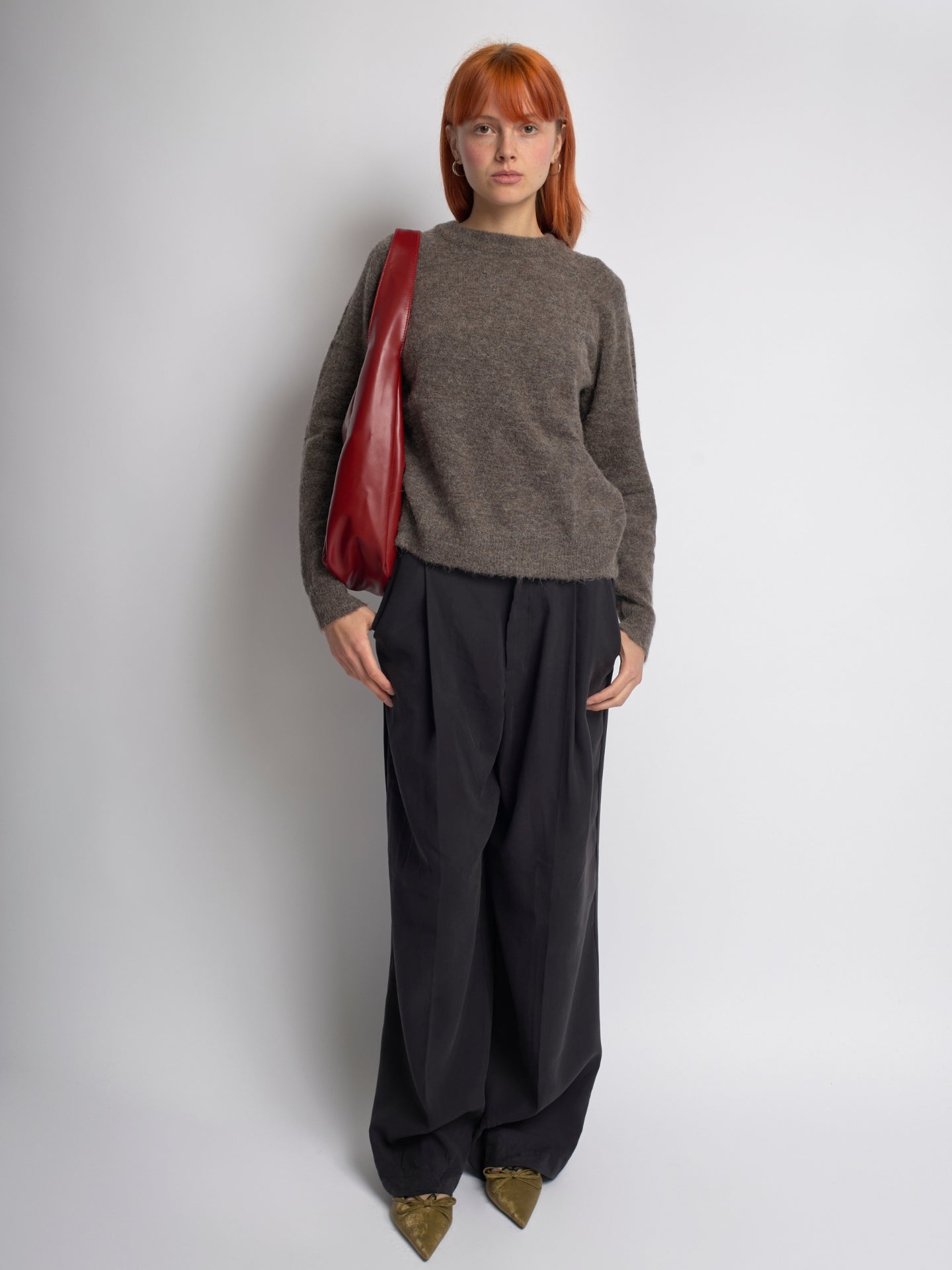 Simple Vegan Hobo Shoulder Bag - Empty Design