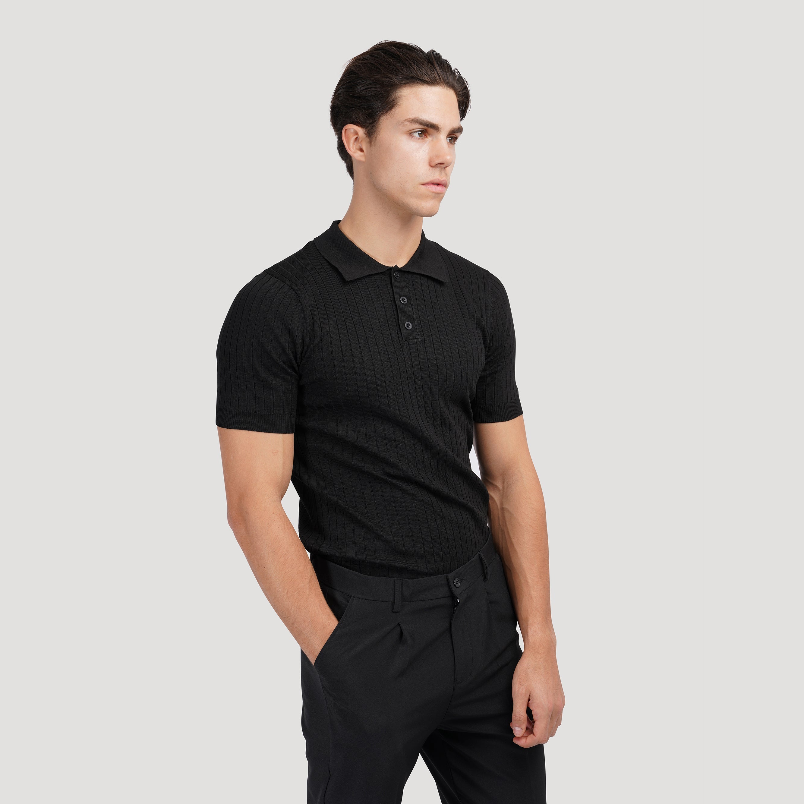 GIMCHEON Knit Polo Top