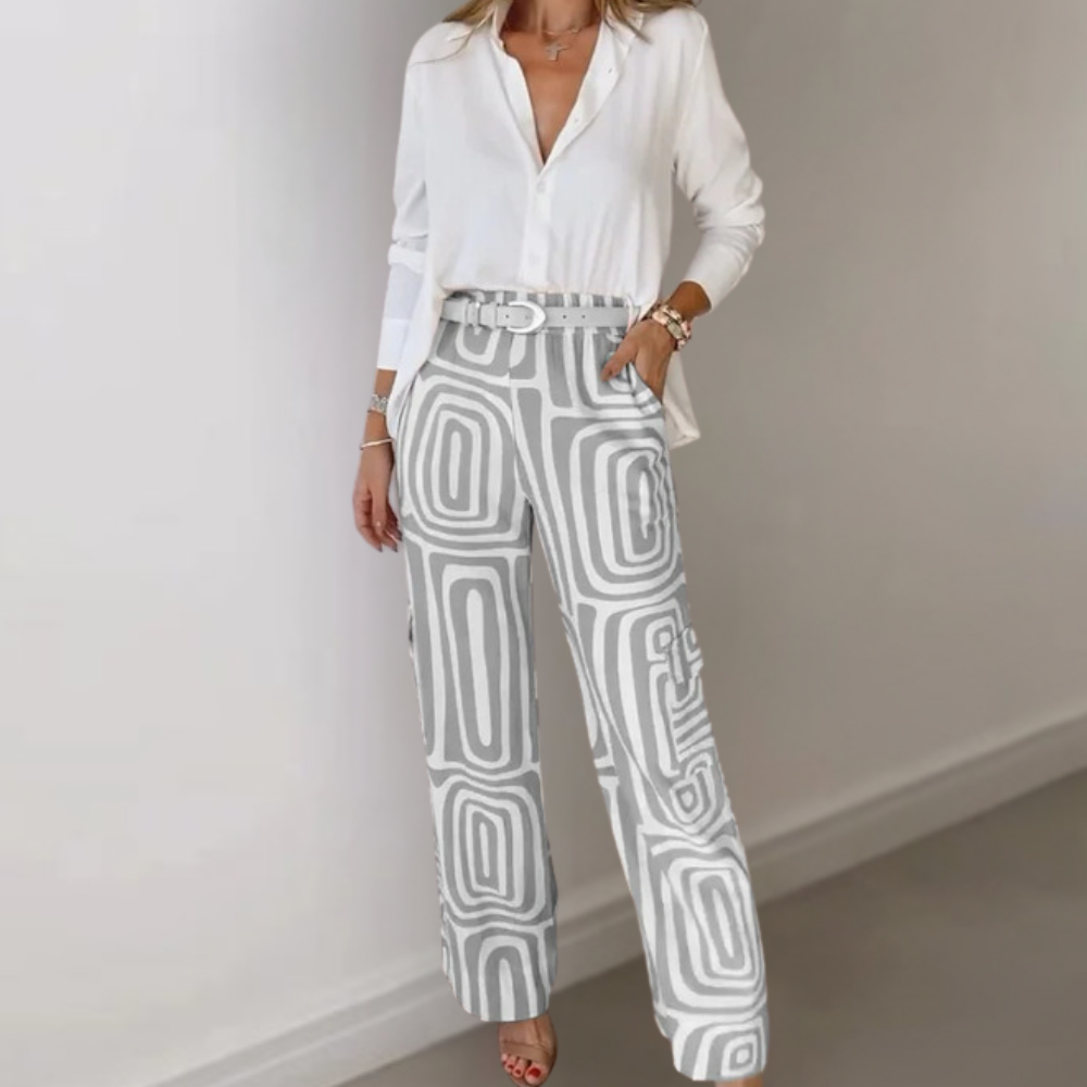 Lou - Stylish Two-Piece Set Featuring a White Blouse and Geometric Print Pants