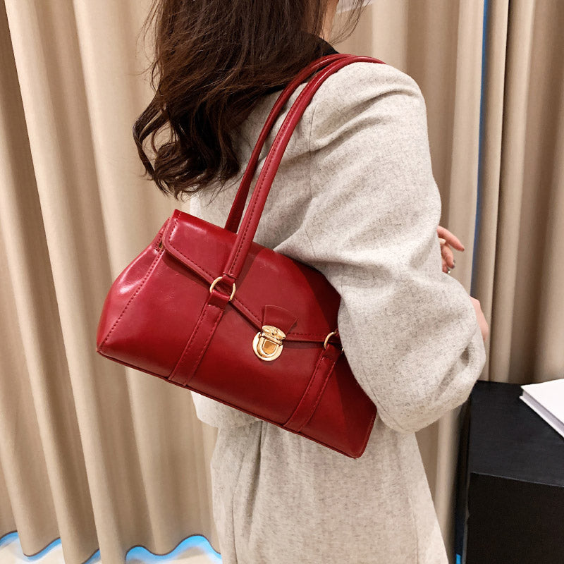 Chic Elise Shoulder Bag