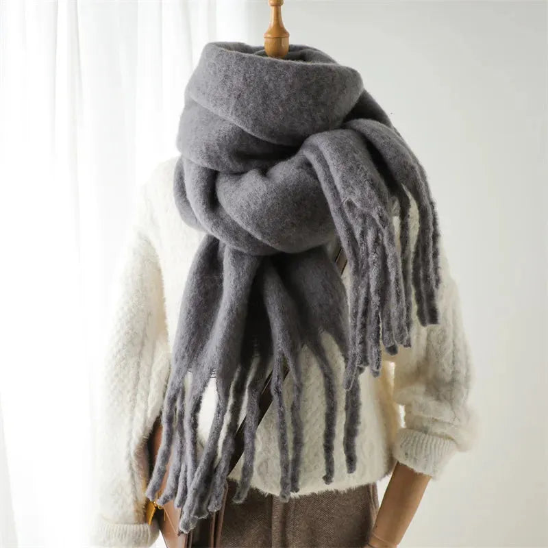 Stylish Women's Long Winter Scarf with Fringed Edges