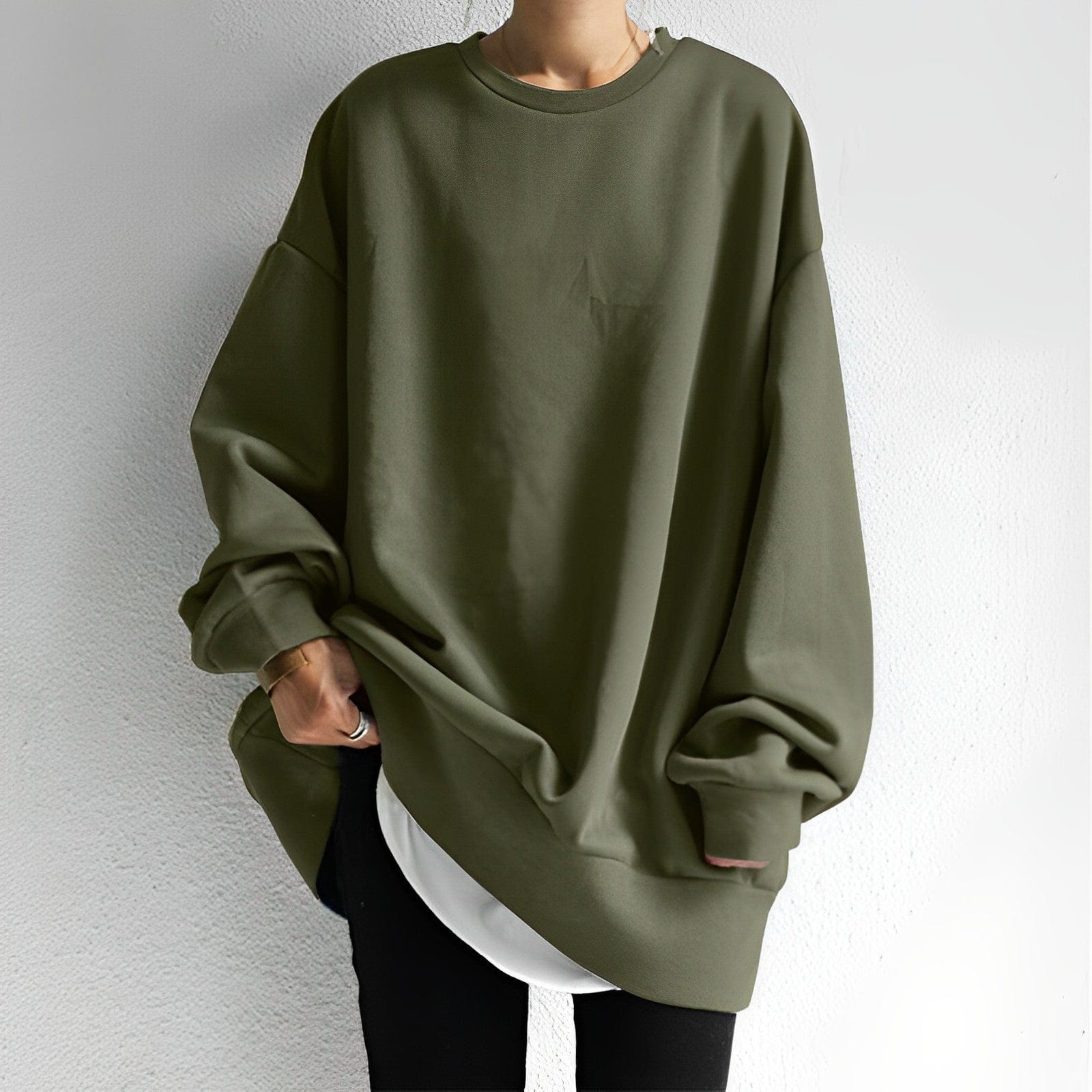 Plus-Size Women's Round Neck Long Sleeve Sweatshirt