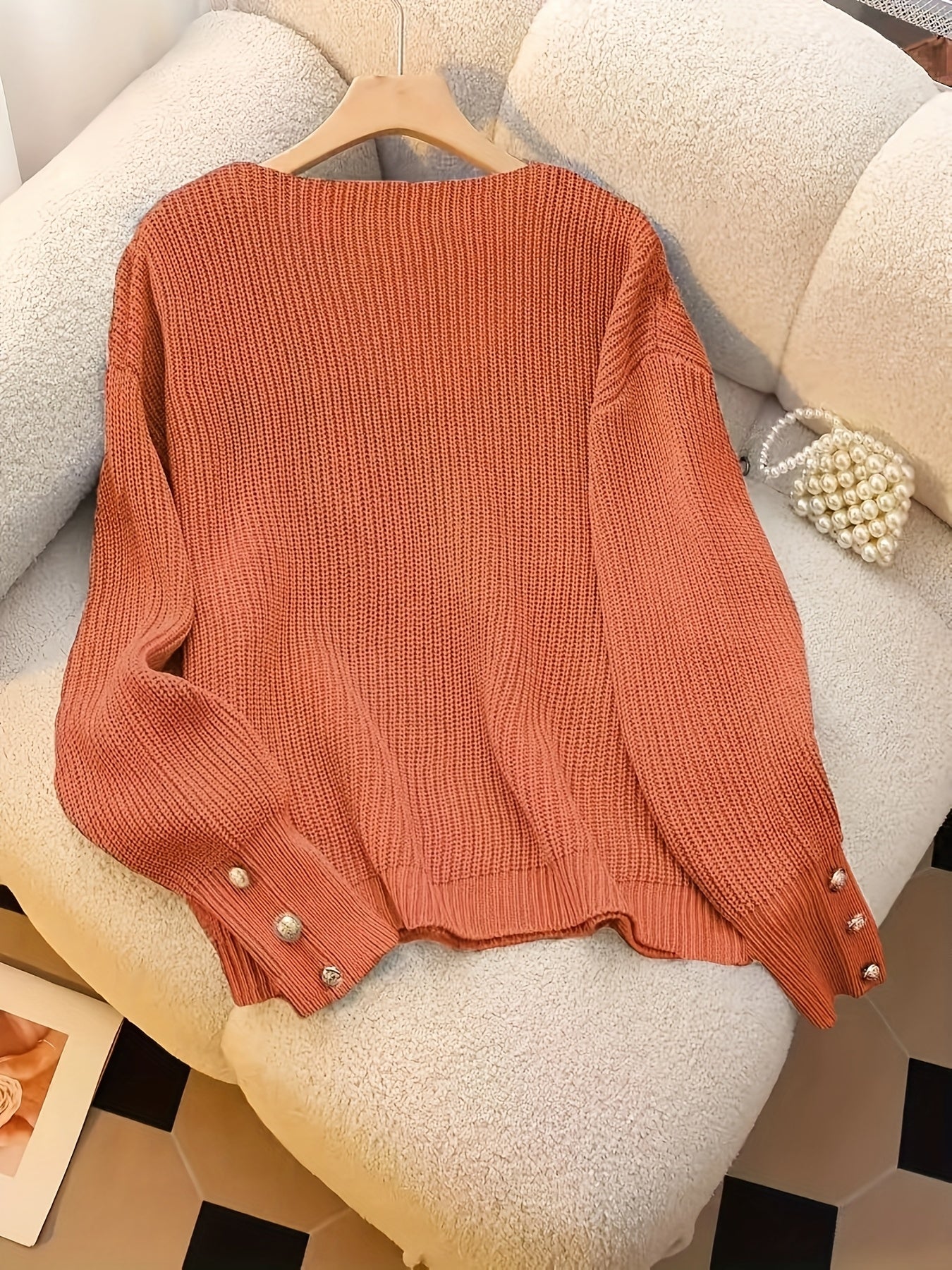 Emma | Stylish V-Neck Knit Sweater with Long Sleeves