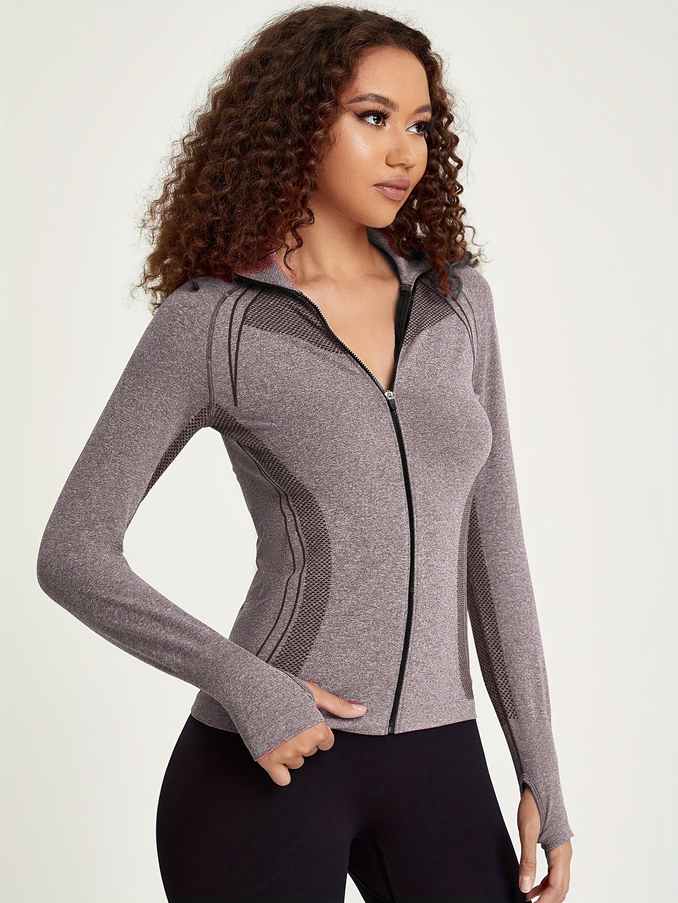 Esmée | Black Full-Zip Sporty Track Jacket with Long Sleeves