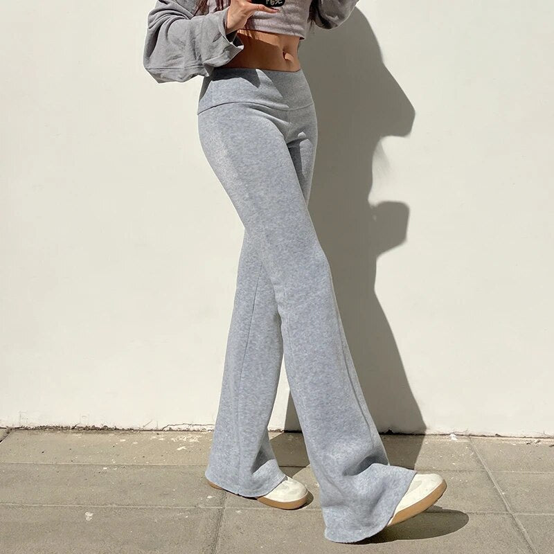 Fenna | Relaxed Low-Rise Flared Pants
