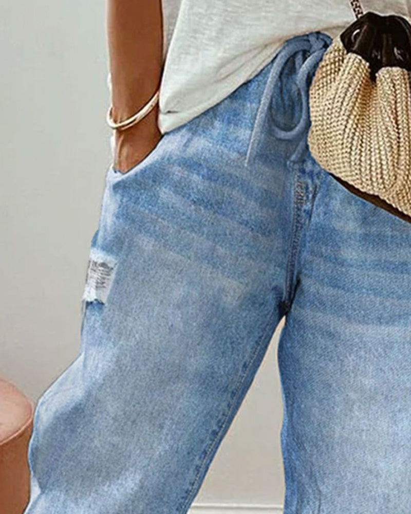 Jeanne | Relaxed Fit Jeans with Convenient Pockets