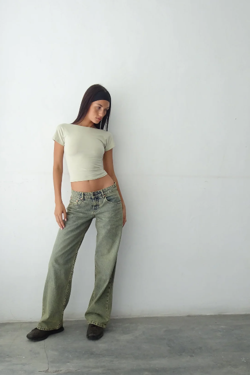 Lara | Stylish & Comfortable Low-Rise Stretch Denim Jeans