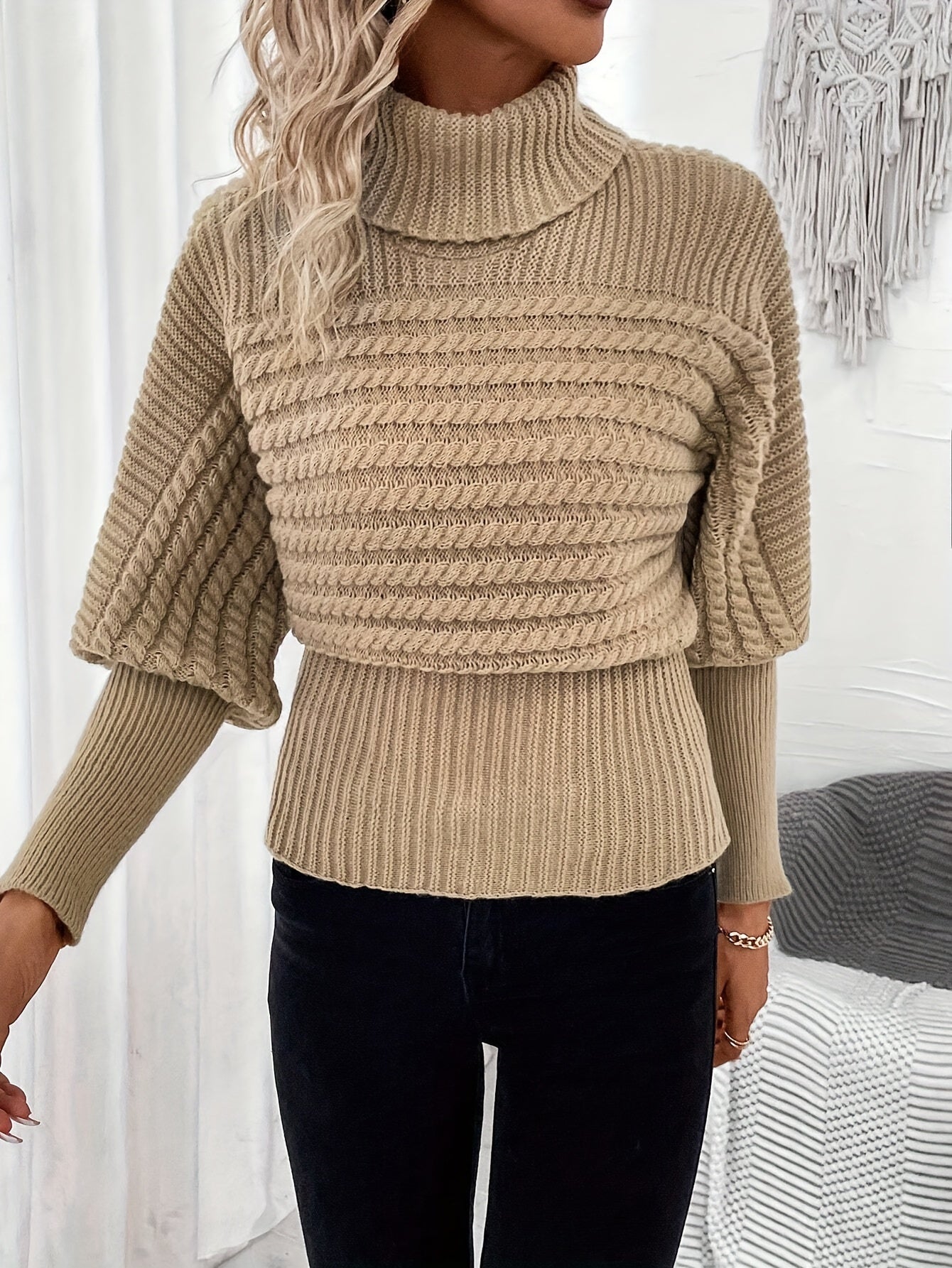 Lise | Classic Knit Turtleneck Sweater