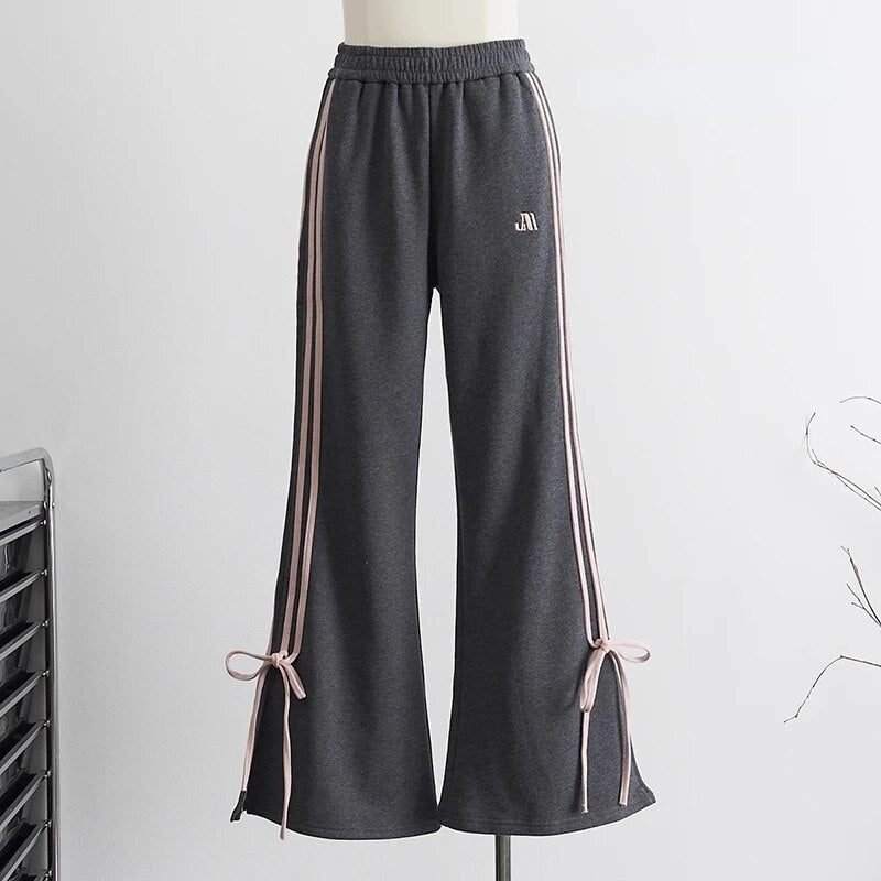 Liselotte | Wide-Leg Jogging Trousers
