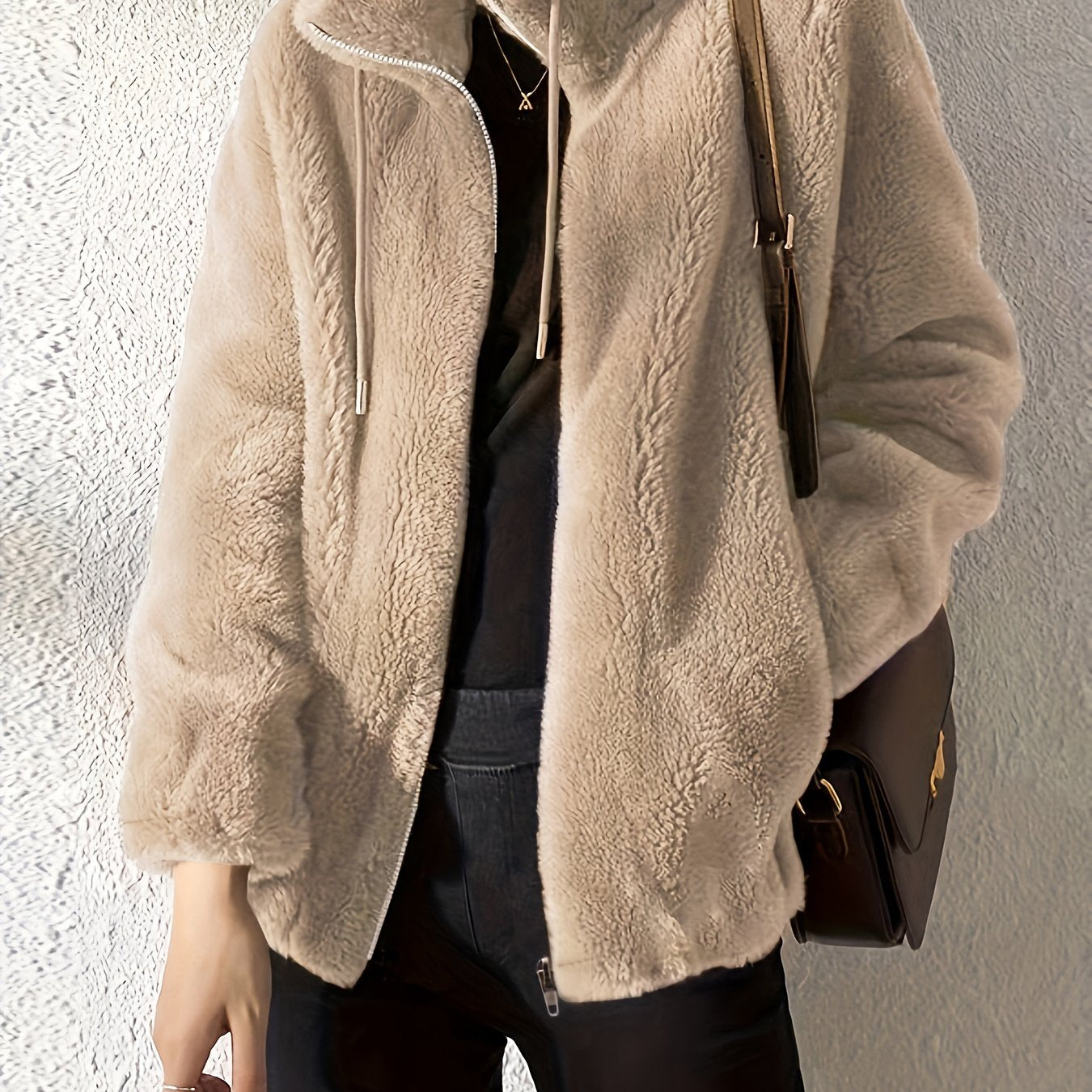 Nina | Cozy Teddy Jacket with Drawstring and Zip Closure