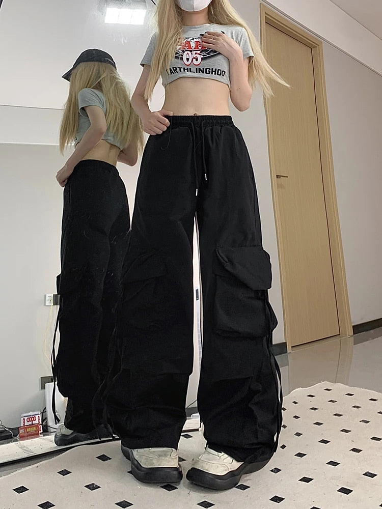Samantha | Streetwear-Inspired Cargo Trousers