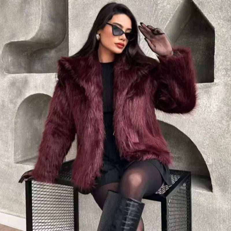 Sophie | Women's Luxurious Soft Fur Coat