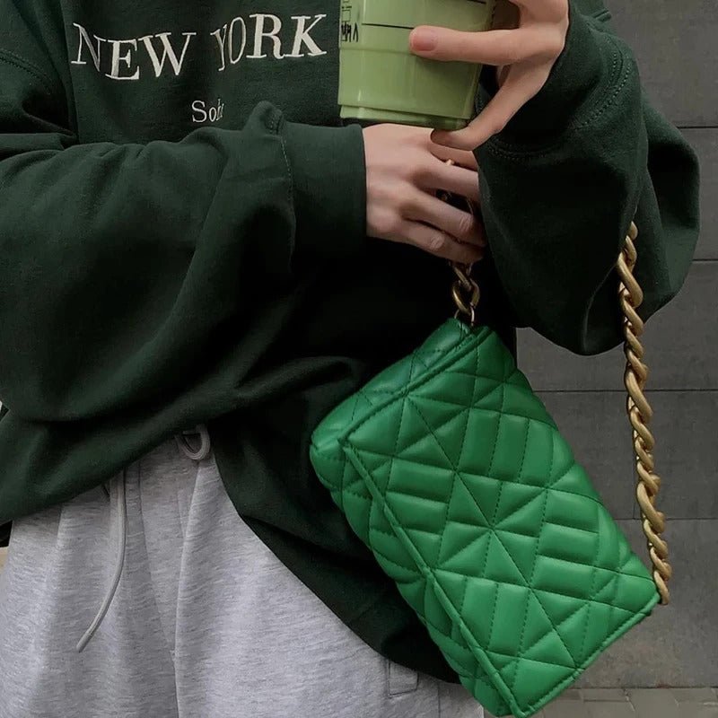 Noa Link Shoulder Bag