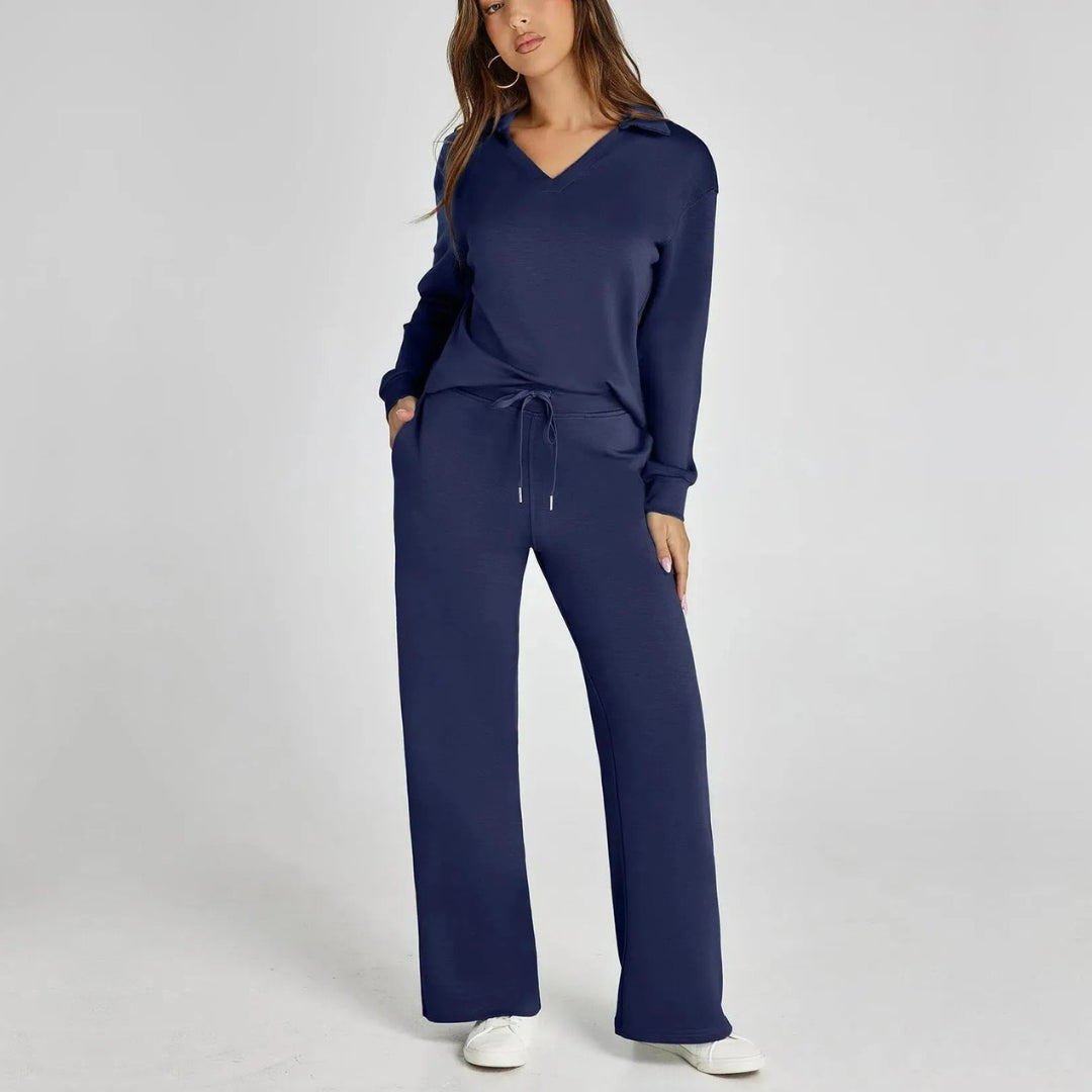 Eline | Premium Loungewear Set Featuring Cozy Trousers and V-Neck Design