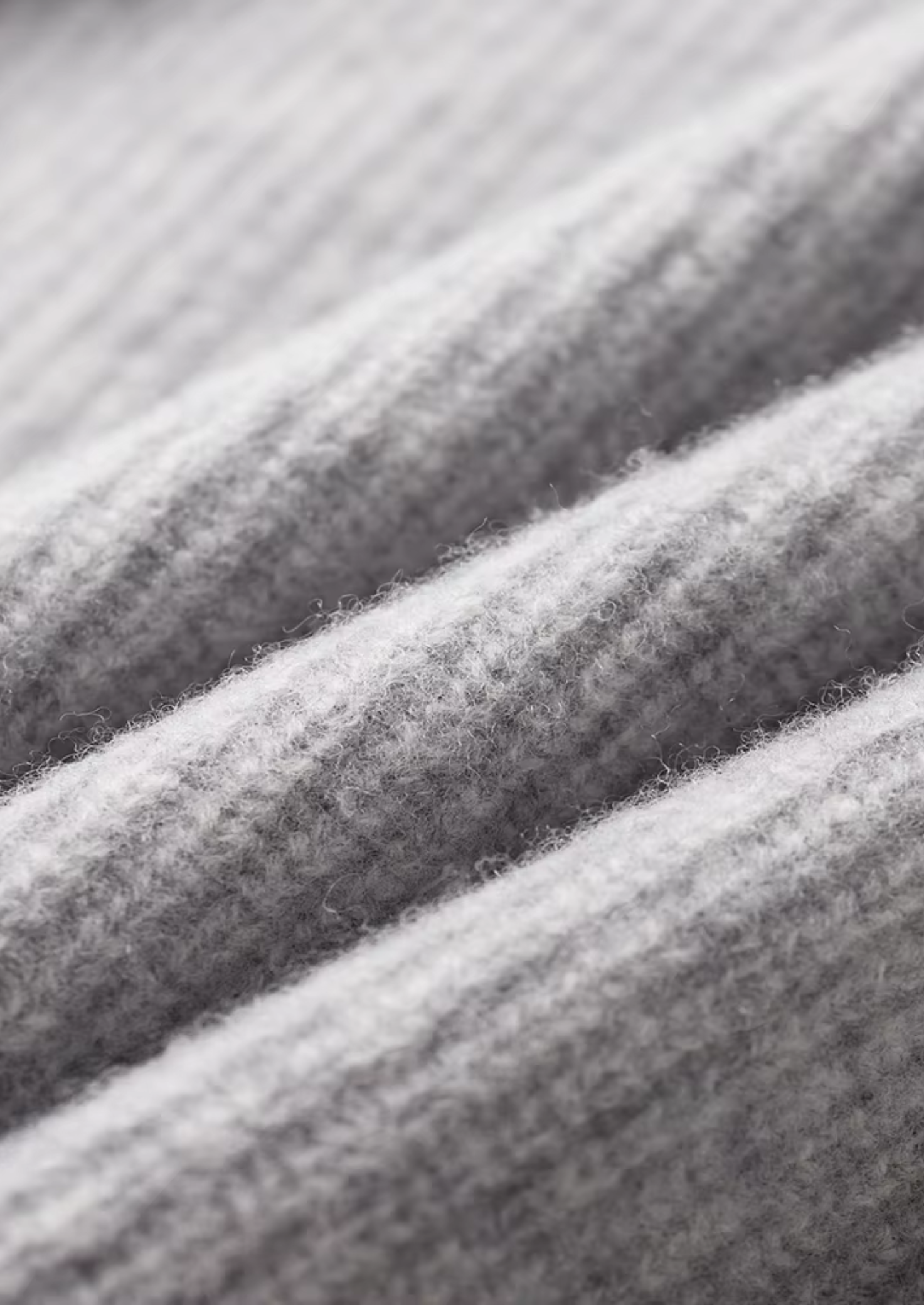 Luxurious Extra-Fine Merino Wool Ribbed Cardigan