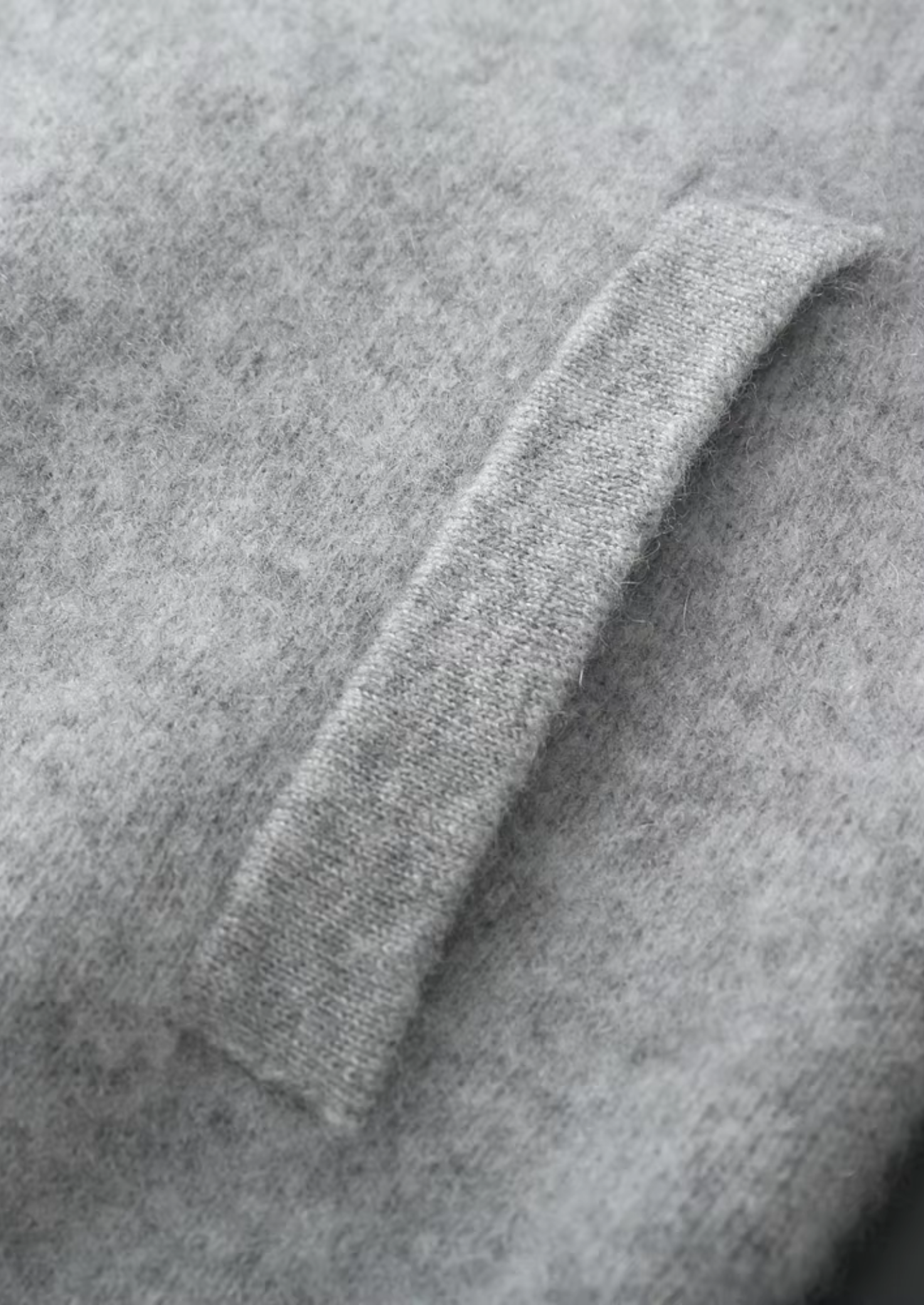 Fabio Set - Luxurious Extra-Fine Merino Wool