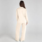 Eline | Premium Loungewear Set Featuring Cozy Trousers and V-Neck Design
