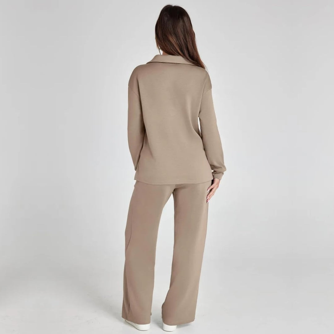 Eline | Premium Loungewear Set Featuring Cozy Trousers and V-Neck Design