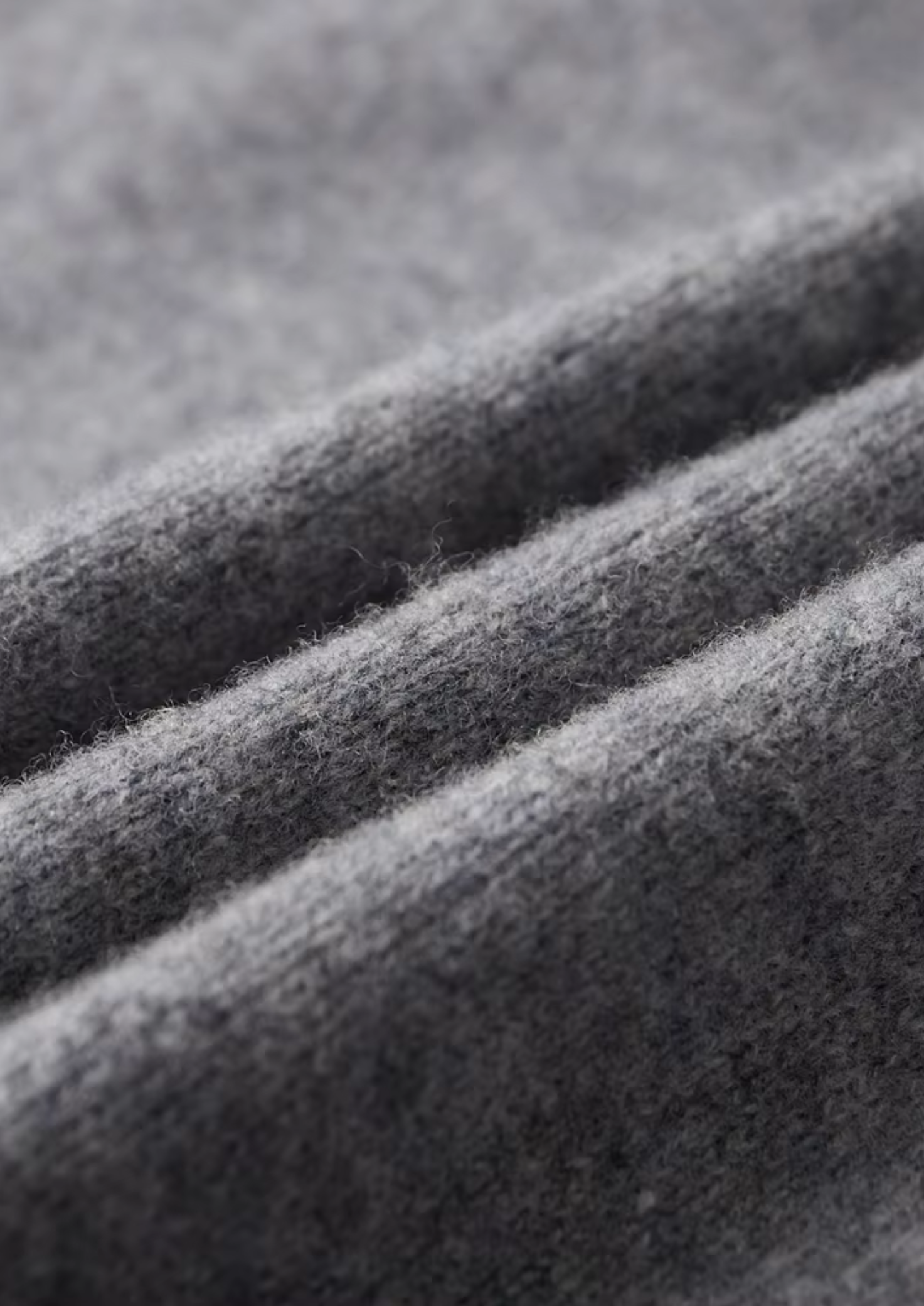 Premium Extra-Fine Merino Wool Two-Tone Set