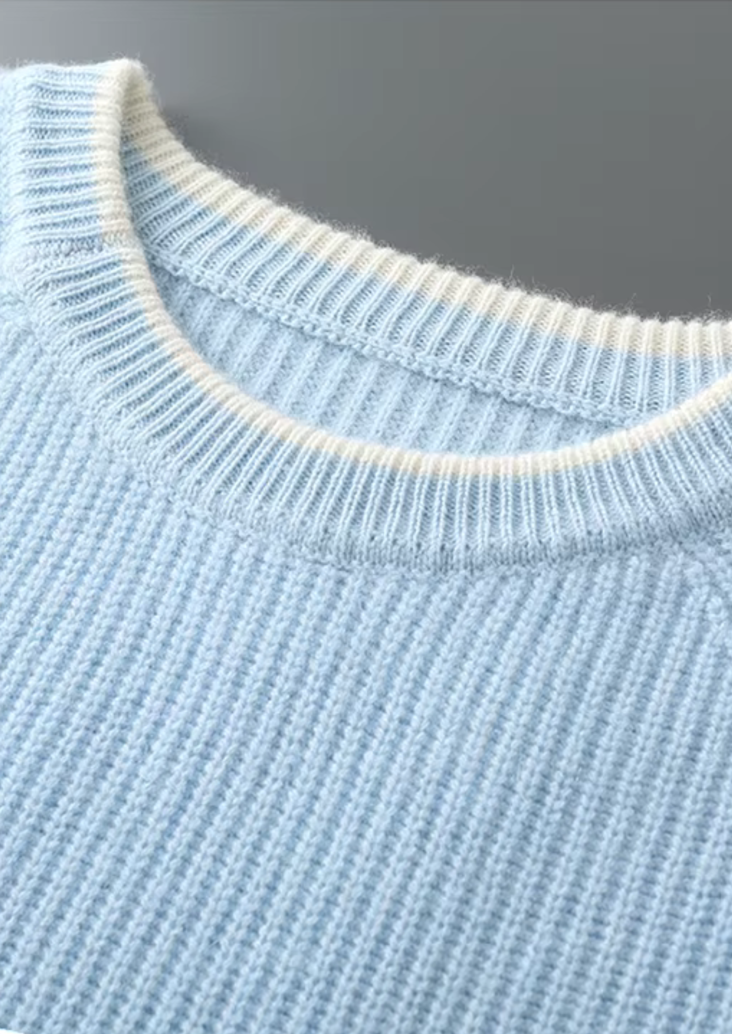 Premium Extra-Fine Merino Wool Two-Tone Crew Neck Sweater