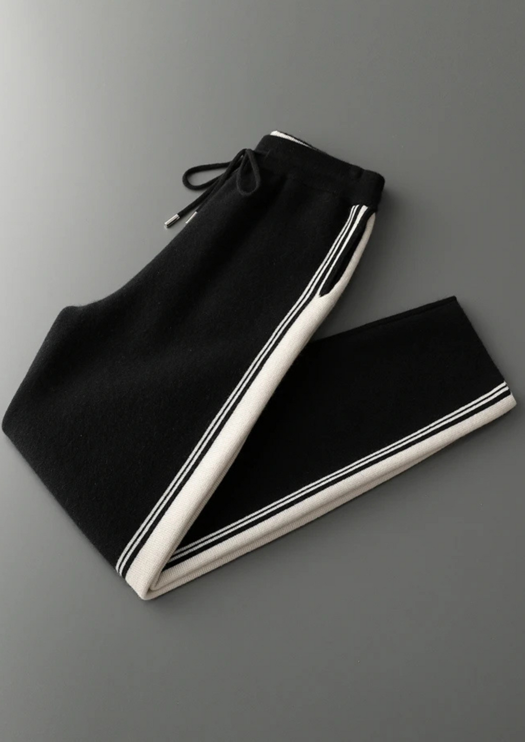 Premium Extra-Fine Merino Wool Damien Collection