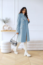 Elegant Long Winter Coat Featuring Gold Buttons