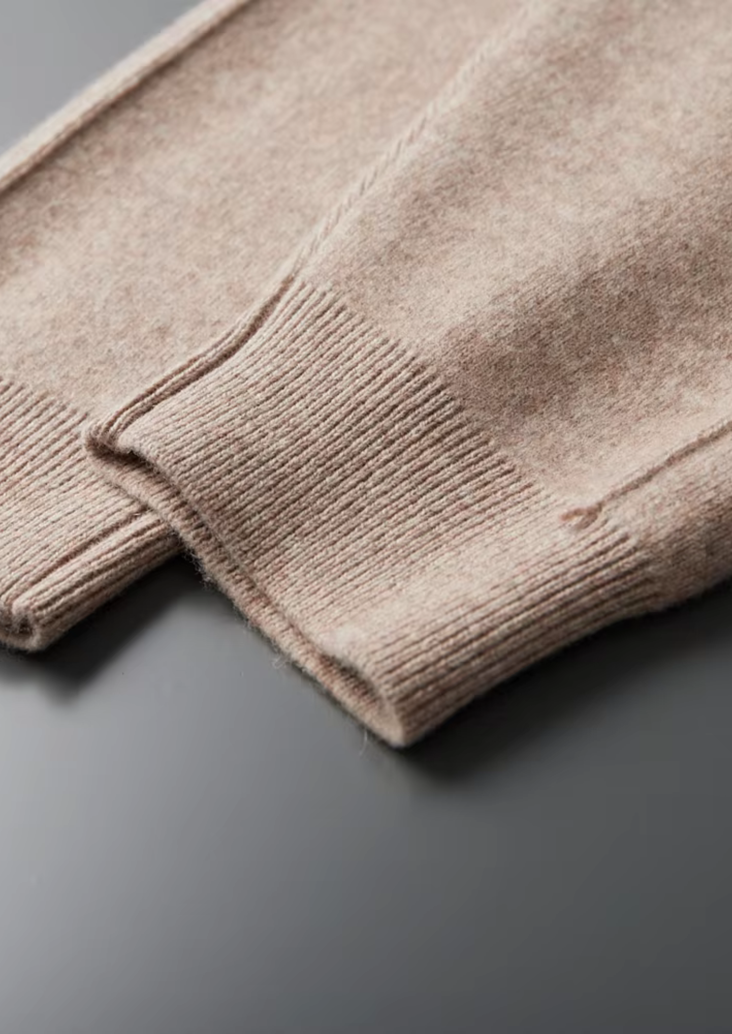 Premium Extra-Fine Merino Wool Vesco Set