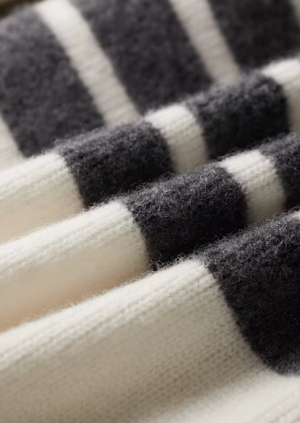 Alessio Set - Luxurious Extra-Fine Merino Wool