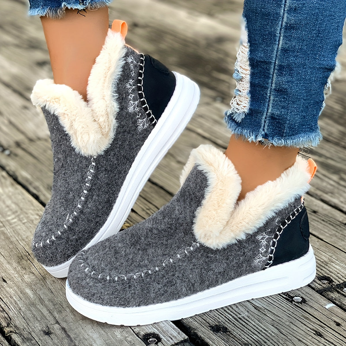 Women's Cozy Anti-Slip Winter Slippers with Plush Interior