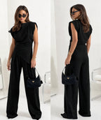 Mette - Stylish Sleeveless Two-Piece Ensemble