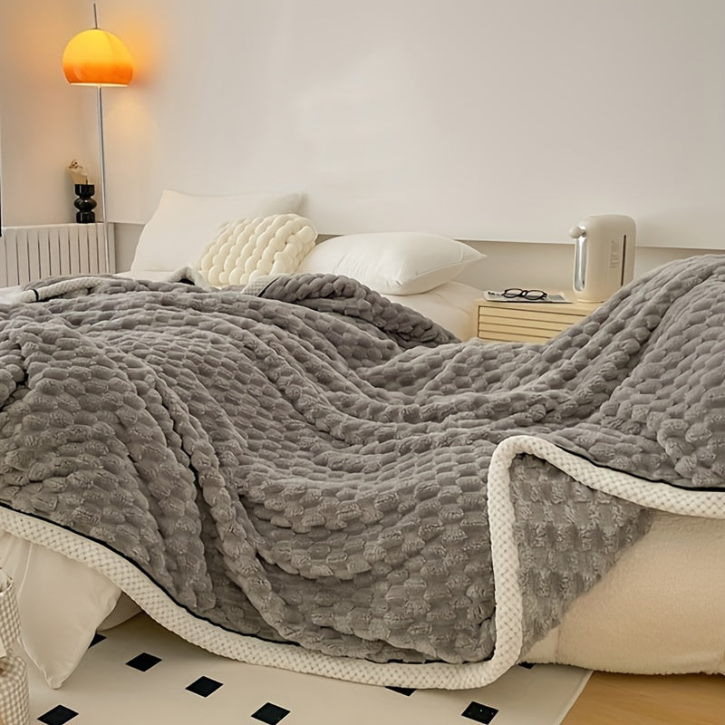 Cozy Lightweight Microfiber Blanket for Travel and Home Use