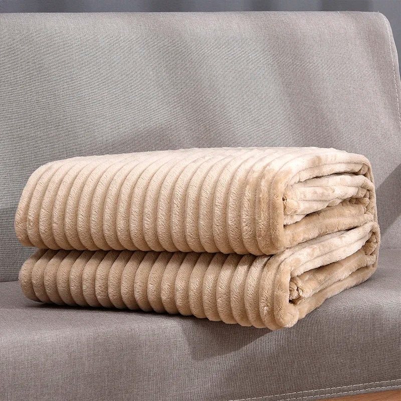 Cozy Velvet Fleece Blanket for Winter Warmth