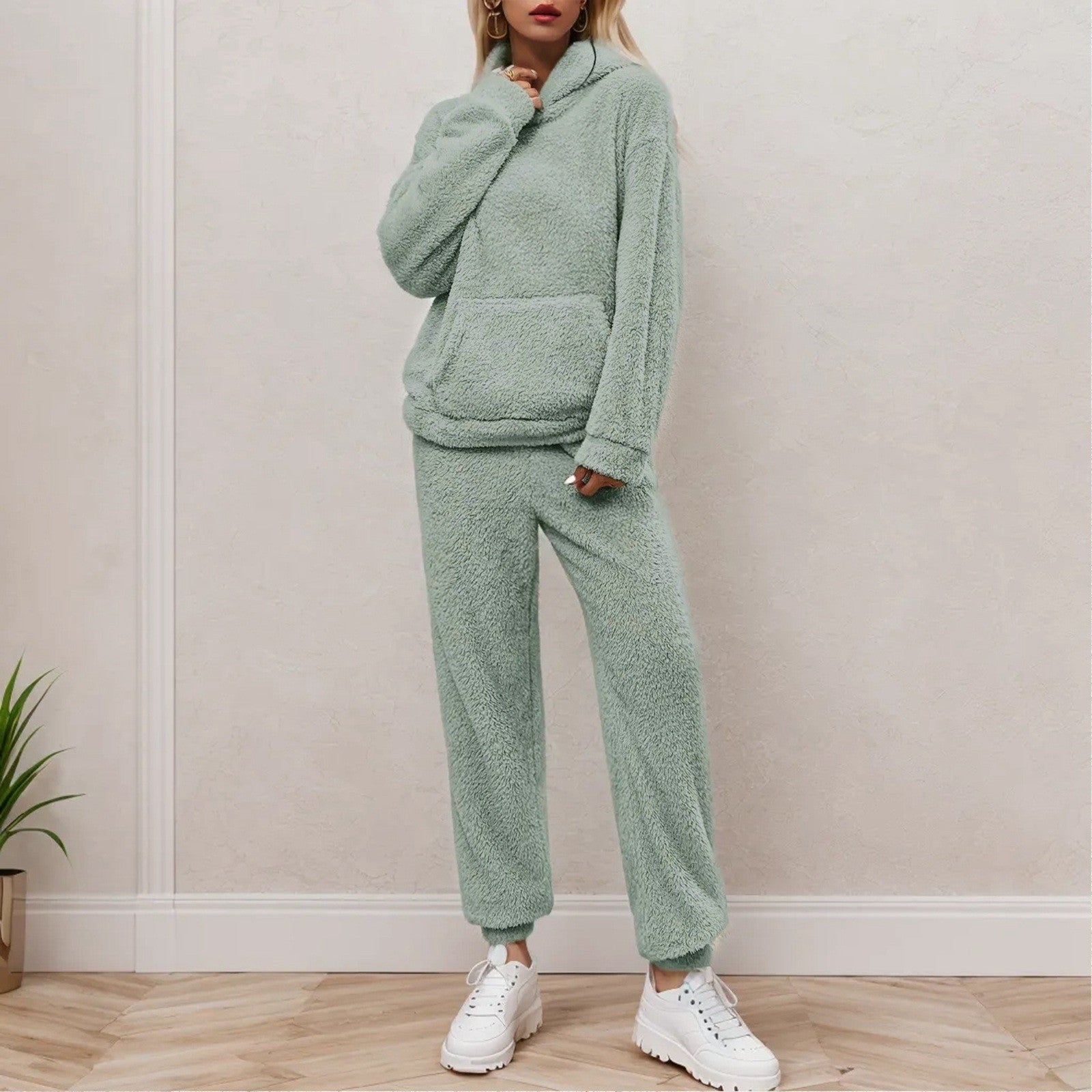 Fenna - Cozy Winter Loungewear Collection