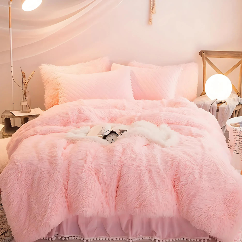 Zephariel - Opulent 3-Piece Velvet Bedding Set for Fall and Winter