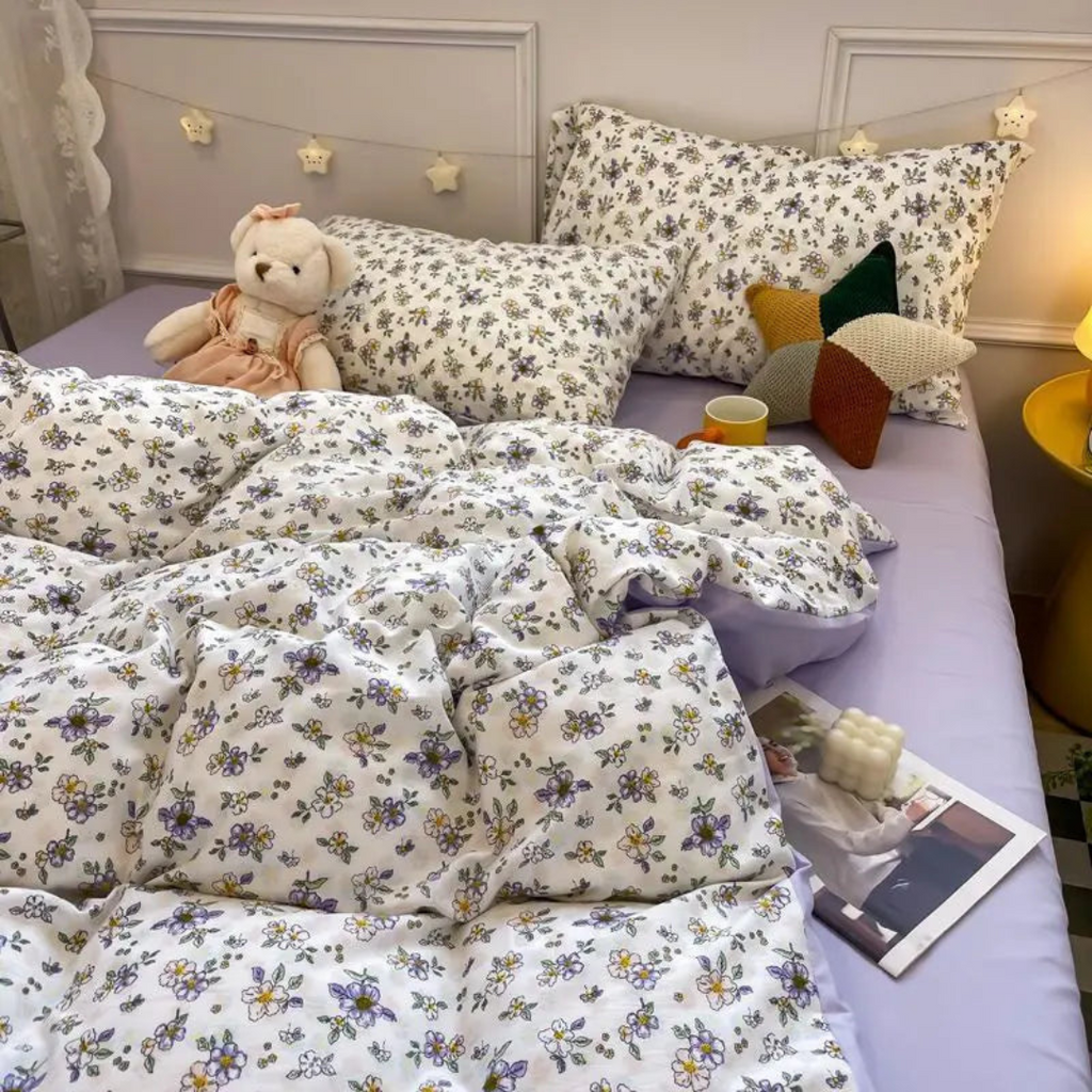 Dewn - Chic Floral Bedding Set