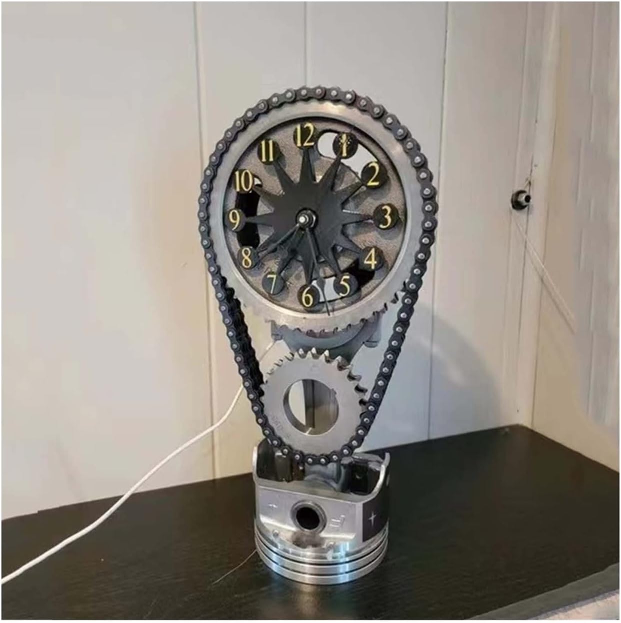 Contemporary Rotating Accent Design