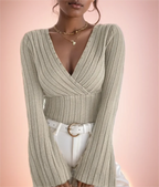 Leona - Stylish Long Sleeve V-Neck Top